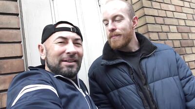 The French pornstar Enzo RIMENEZ used raw by Romy TOON in Paris
