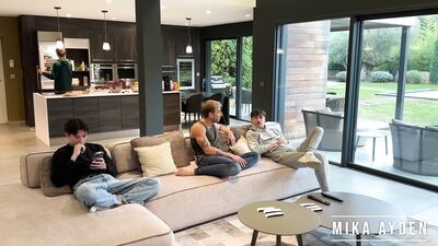 MIkaAyden REALITY SEX SHOW FRENCH FRIENDS - EP2