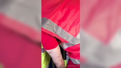 Gloryhole Creampie - TradesmanCock ReddieXXL TenInchDaddy22 & TopMonsterCock