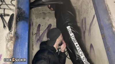 Cocksucker - Massive balls full cum for Cocksucker - Gay Porn
