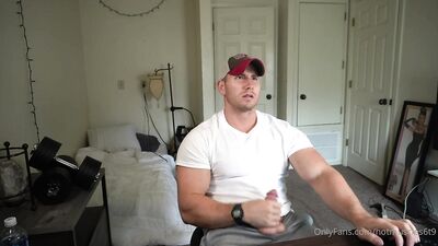 Hotmuscles6t9 - gay porn video (159)