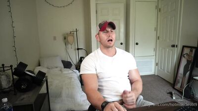 Hotmuscles6t9 - gay porn video (159)