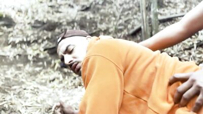 Cruising En El Parque - gay porn