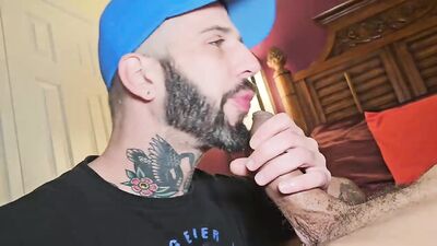 Sucking Rio 9rande In Vegas - gay porn