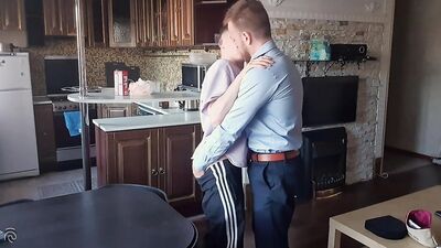 Mature man bareback fucks 18yo Twink - gay porn