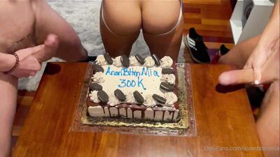 AnonBttmMia gay porn (130)