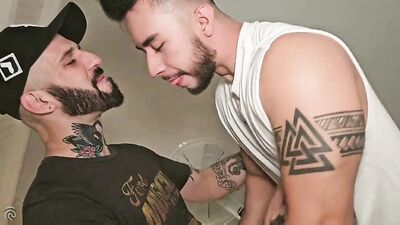 Fucking Sexy Camilo - gay porn