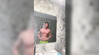 Muscle Boy Rome - gay porn video (236)