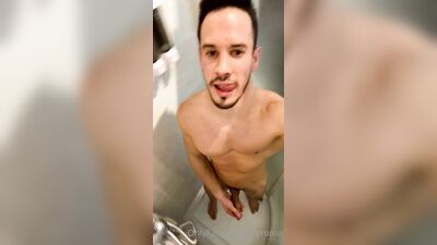 Muscle Boy Rome - gay porn video (333)