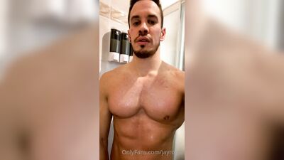 Muscle Boy Rome - gay porn video (333)