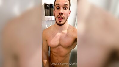 Muscle Boy Rome - gay porn video (333)