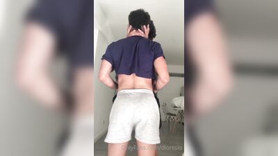 Curly Six Pack Muscle Sizzling Sexy Daddy Bubble Butt Top Fucks Cute Bottom