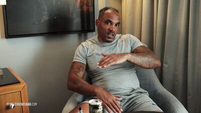 Meet Delroy - free gay porn