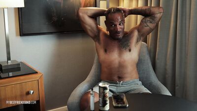 Meet Delroy - free gay porn
