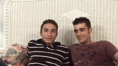 Barrett Longs XXX Amateur Hour 9 - free gay porn