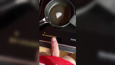 OnlyFans - Tim Kruger - Panfried CUM Omelett With A Nice RedWine - free gay porn