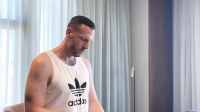 OnlyFans - Tim Kruger - A horny afternoon with @Gymburger - free gay porn