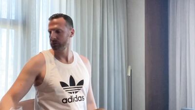 OnlyFans - Tim Kruger - A horny afternoon with @Gymburger - free gay porn