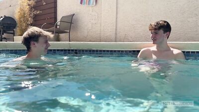 Austin Walker Braxon Carter - Poolside Petting - free gay porn