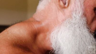 THREE MASCULAR - free gay porn