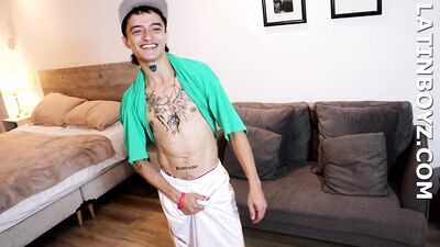 Fenix - free gay porn