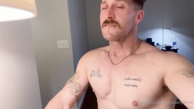 OnlyFans - Nicholas Ryder and Paco Colombiano - free gay porn