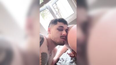 OnlyFans - Junior Oli Flip-flop Fuck Caramujo - free gay porn