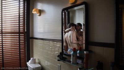 OnlyFans - Austin Wilde & Grayson Wolf - free gay porn