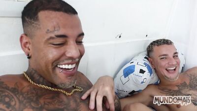 Julian Cesar Lukas Andretto Bob William e Horus - Two Couples - free gay porn