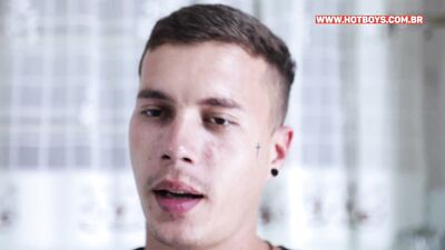 Banana, pao e leite! - free gay porn