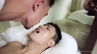 OnlyFans - Gabbies x Xmensharry - Closet Sextuation - free gay porn