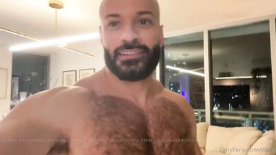 OnlyFans - White.Rhino96 Slovakian Machine and TheLV - free gay porn