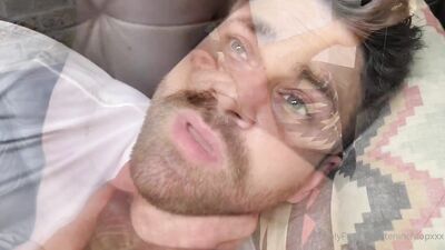 OnlyFans - TenInchTop  Beau Butler - BJ garden and fuck - free gay porn