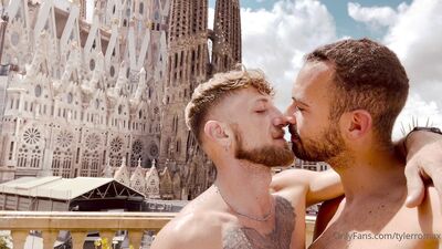 Tyler Roma - gay porn video (72)