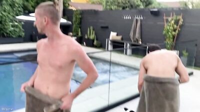 OnlyFans - Corey  Jared fuck Jarret Moon in 3 way hookup