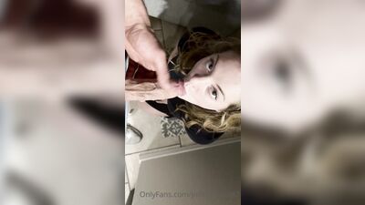 OnlyFans - John Bronco - 2022-01-22 pov of peaches1247 sucking me real good i ate oysters befo - free gay porn