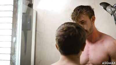 Evan Jordie  Jacob King - Housemate Heat Wingmen 1 720p - free gay porn