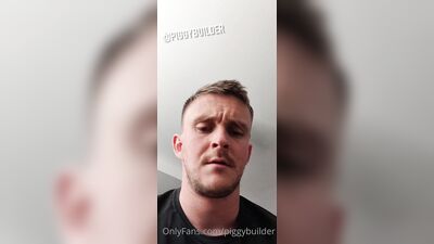 Piggy Builder - gay porn video (20)