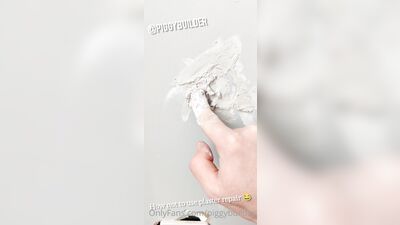 Piggy Builder - gay porn video (20)