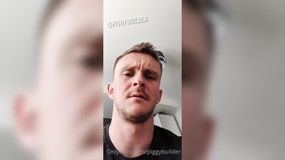 Piggy Builder - gay porn video (20)