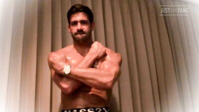 Brett King gay porn video (29)
