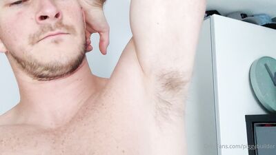 Piggy Builder - gay porn video (8)