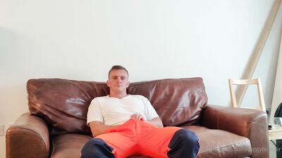 Piggy Builder - gay porn video (68)