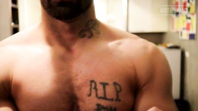 Brett King gay porn video (22)