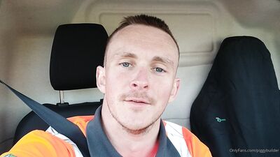 Piggy Builder - gay porn video (36)