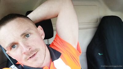 Piggy Builder - gay porn video (36)