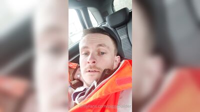 Piggy Builder - gay porn video (38)