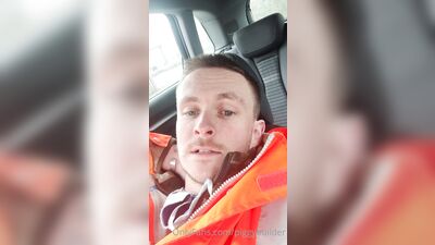 Piggy Builder - gay porn video (38)