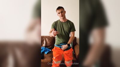 Piggy Builder - gay porn video (25)