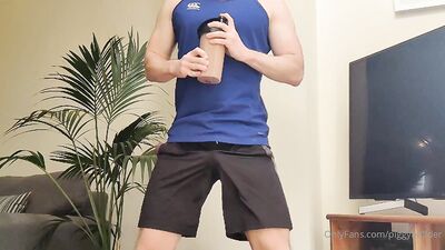 Piggy Builder - gay porn video (33)